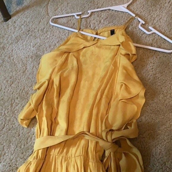 Zara trf yellow midi dress - Picture 2 of 3
